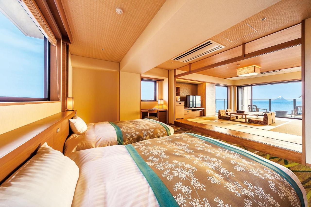 Ryugujo Spa Hotel Mikazuki Fujimitei Kisarazu Exterior foto